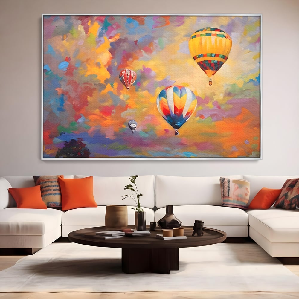 Tablou canvas cu tablou pictura baloane cu aer cald, in rama de aluminiu argintiu, pe perete intr-un living